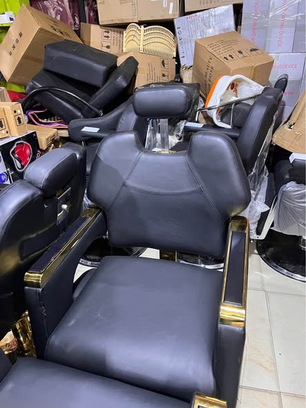 A picture of Heavy duty salon chairs