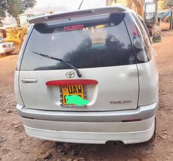 used toyota raum