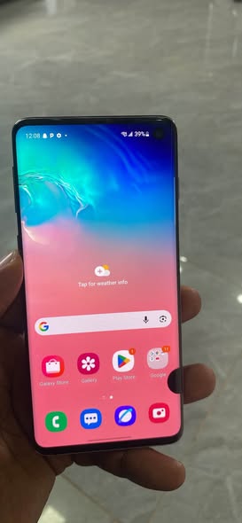 A picture of Samsung S10