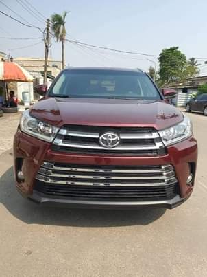 A picture of 2016 Highlander xle toks