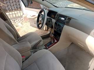 A picture of TOYOTA COROLLA