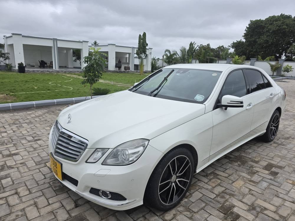 A picture of ON SALE Make MERCEDES BENZ E CLASS Model E300 Year.