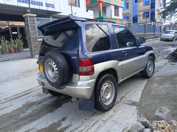 A picture of MITSUBISHI GDI 0714058883