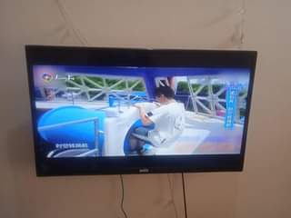 A picture of Tv Boss inch 32