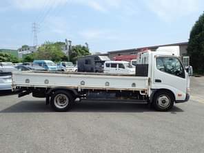 A picture of LONG BODY 2011 TOYOTA Toyoace PRICE CIF DAR US SAALAAM
