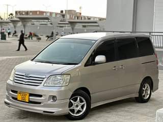 A picture of Toyota noah
