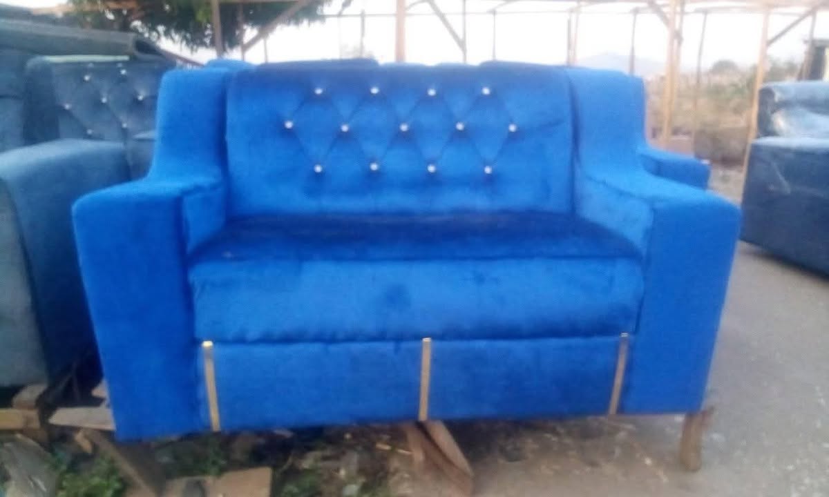 A picture of Complete Set Of 7 Seater Cushion Deidei Abuja