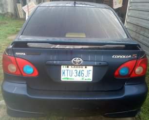 A picture of Toyota corolla 2005