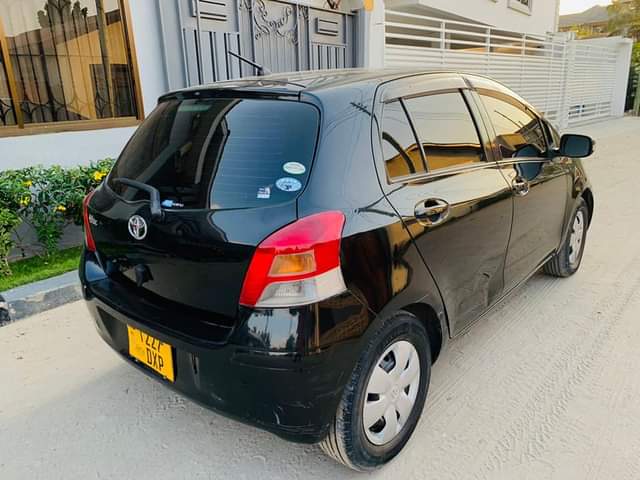 A picture of TOYOTA VITZ NEW