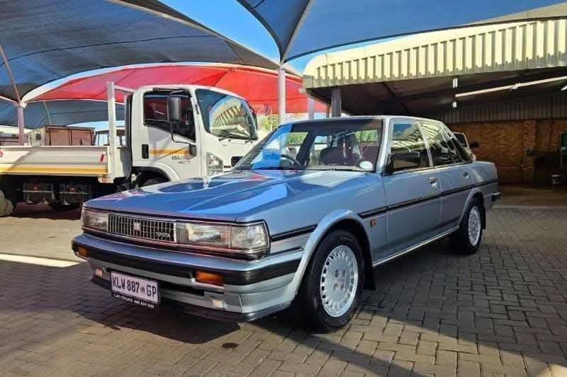 toyota cressida