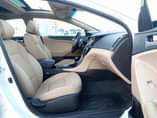 A picture of HONDA SONATA Gcc Model 2013 Full venaroma TOP Option EVRITHING
