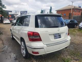 A picture of GLk350 2012 model