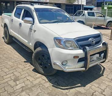 A picture of Hilux double cub