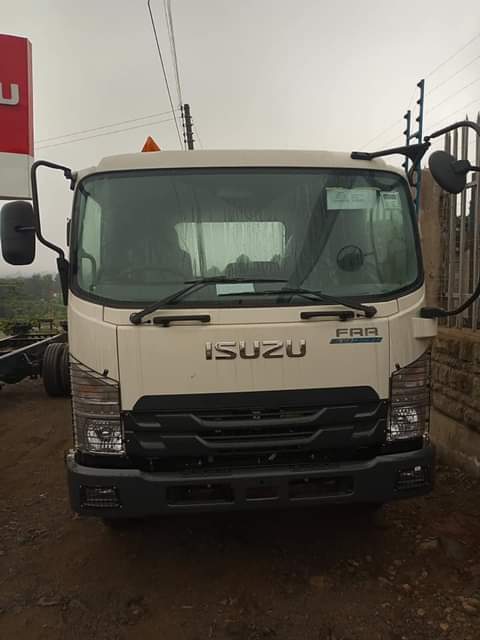 isuzu frr