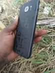 A picture of Samsung s6 haina kipengele chochote