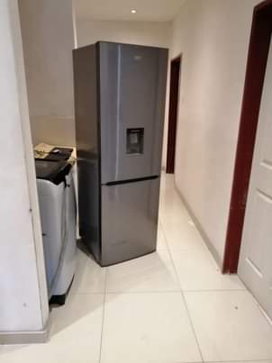 classifieds/fridges