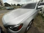 A picture of Car