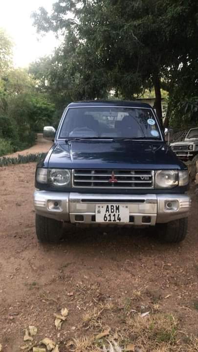 used mitsubishi pajero