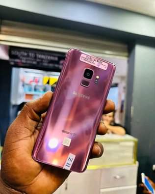 A picture of Samsung S9