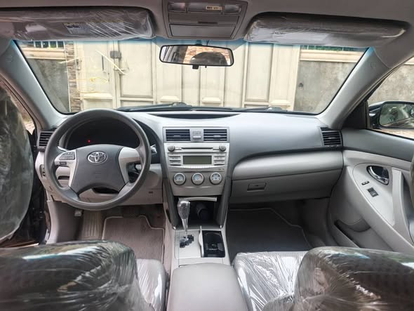 A picture of Foreign Used Toyota Camry 2010 LE
