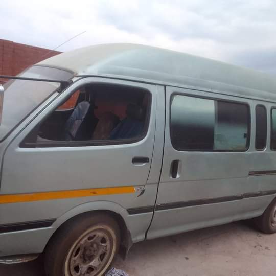 used toyota hiace