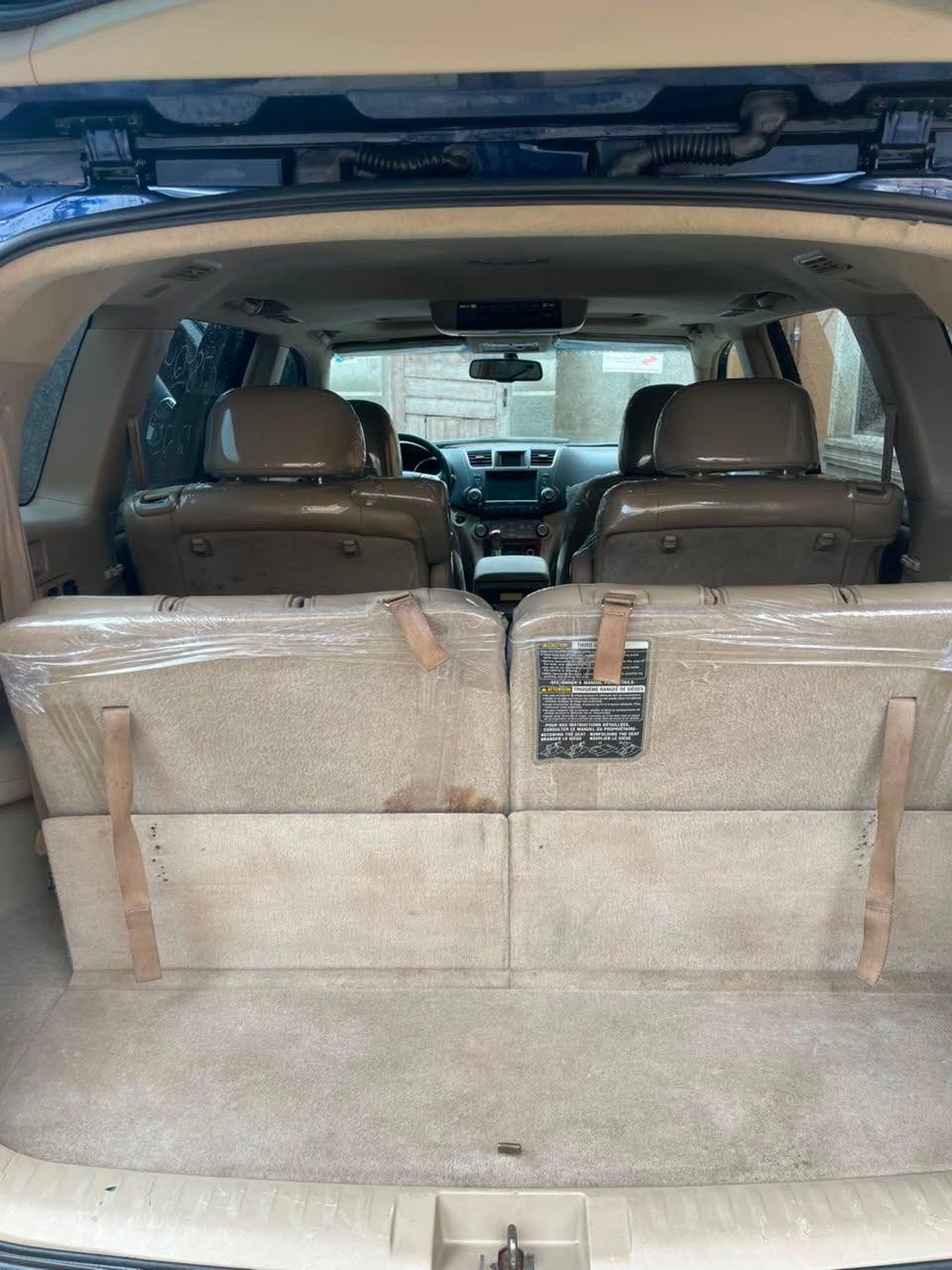 A picture of 2012 Toyota highlander