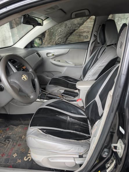 A picture of Awoof Deal Toyota Corolla LE 2010