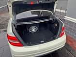A picture of CLEAN TITLE HEADS UP DISPLAY Registered February 2022 Mercedes Benz
