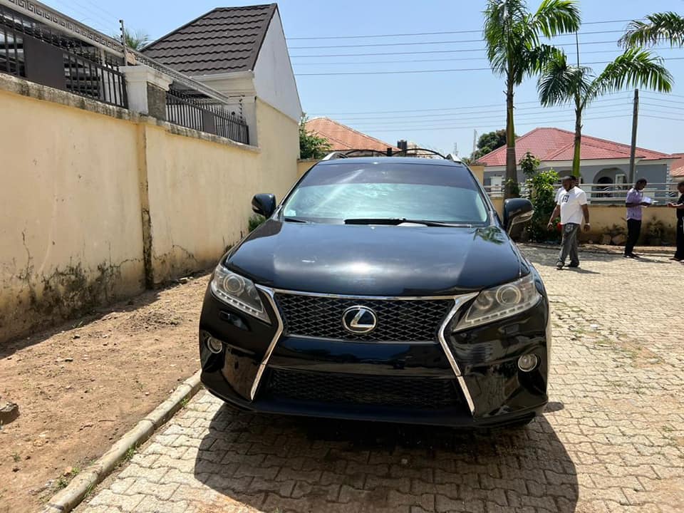 A picture of RX350 Lexus