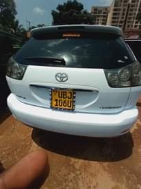 A picture of Toyota harrier