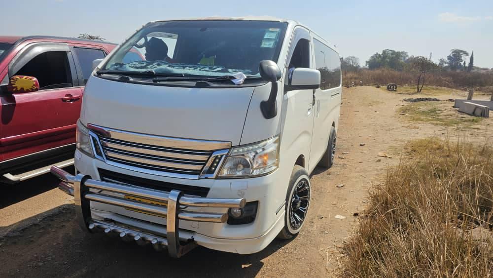 nissan nv350