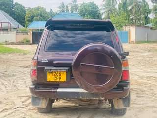 A picture of Landcruiser vx Tsh MiL 15 0676 478 888