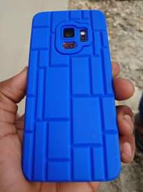 A picture of Samsung s9