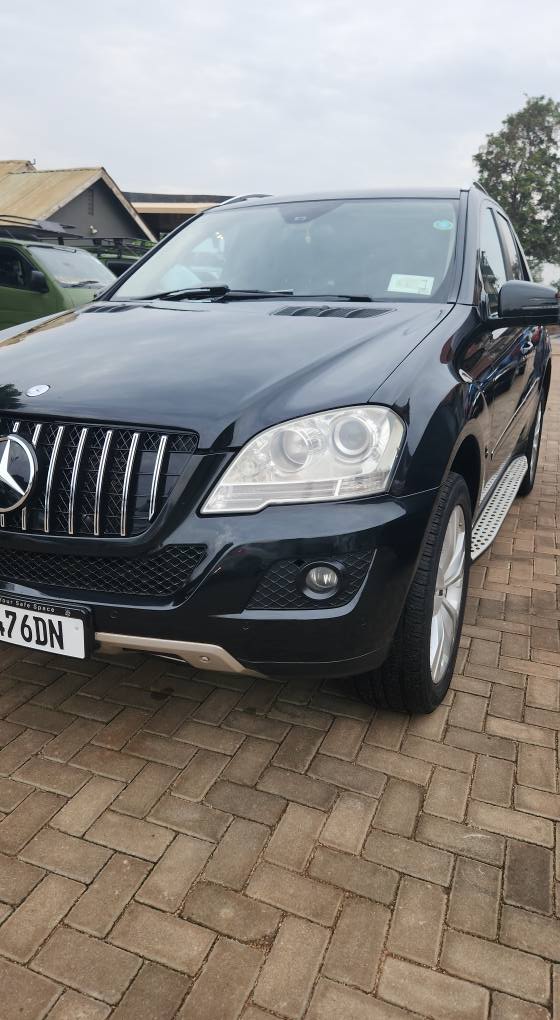 A picture of Mercedes Benz 4matic CDI