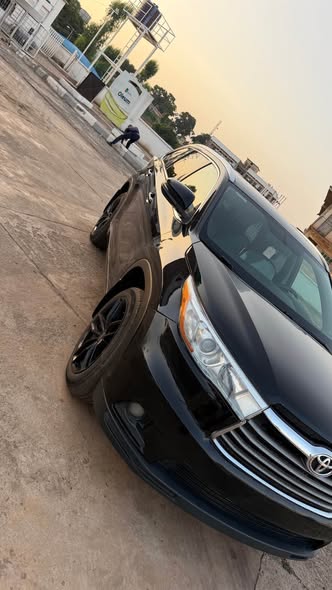 A picture of Toyota Highlander