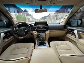 A picture of Toyota Land Cruiser Prado