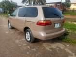 A picture of SUPER CLEAN TOYOTA SIENNA 2000 CLEAN LIKE TOKUNBIO PLEASE CALL