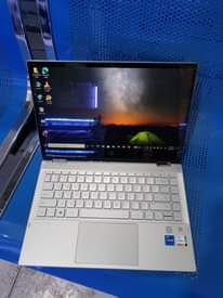 A picture of HP Pavilion 14x360 i5 11th gen 512 GB SSD 8