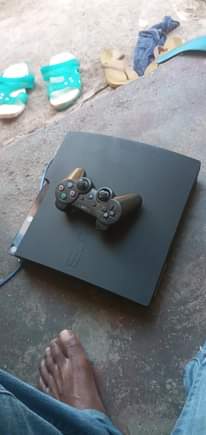 A picture of Kama una hiyo note 10 njoo WhatsApp 0620216783