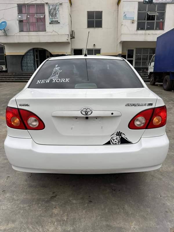 A picture of 9JA USED REGISTERED 2005 TOYOTA COROLLA Reverse Camera Bluetooth Connectivity