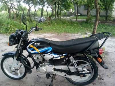 A picture of Tvs hlx cc 125