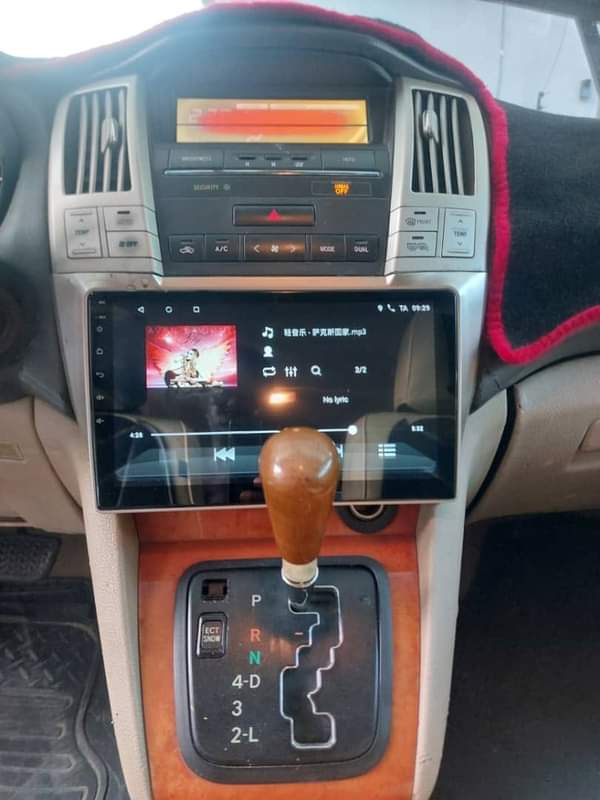 A picture of Registered Lexus Rx330 2005 Engine and gear Reversed camera Ac