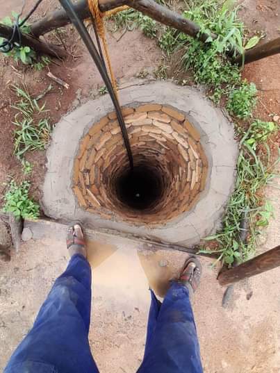 A picture of Underground water