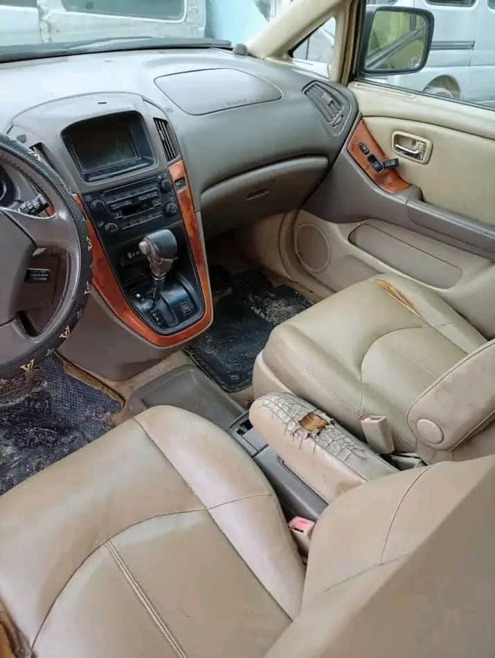 A picture of Rx 300