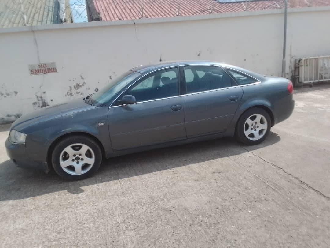 A picture of 2005 Audi a6