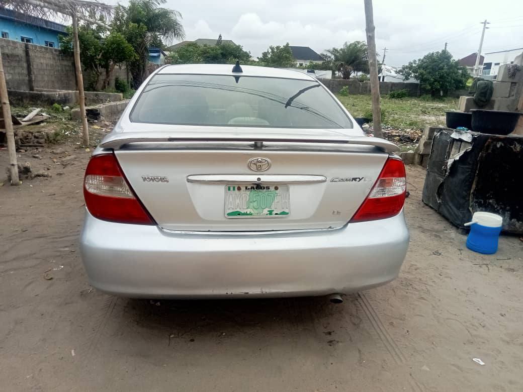 A picture of 2004 Toyota Camry Registered for sale