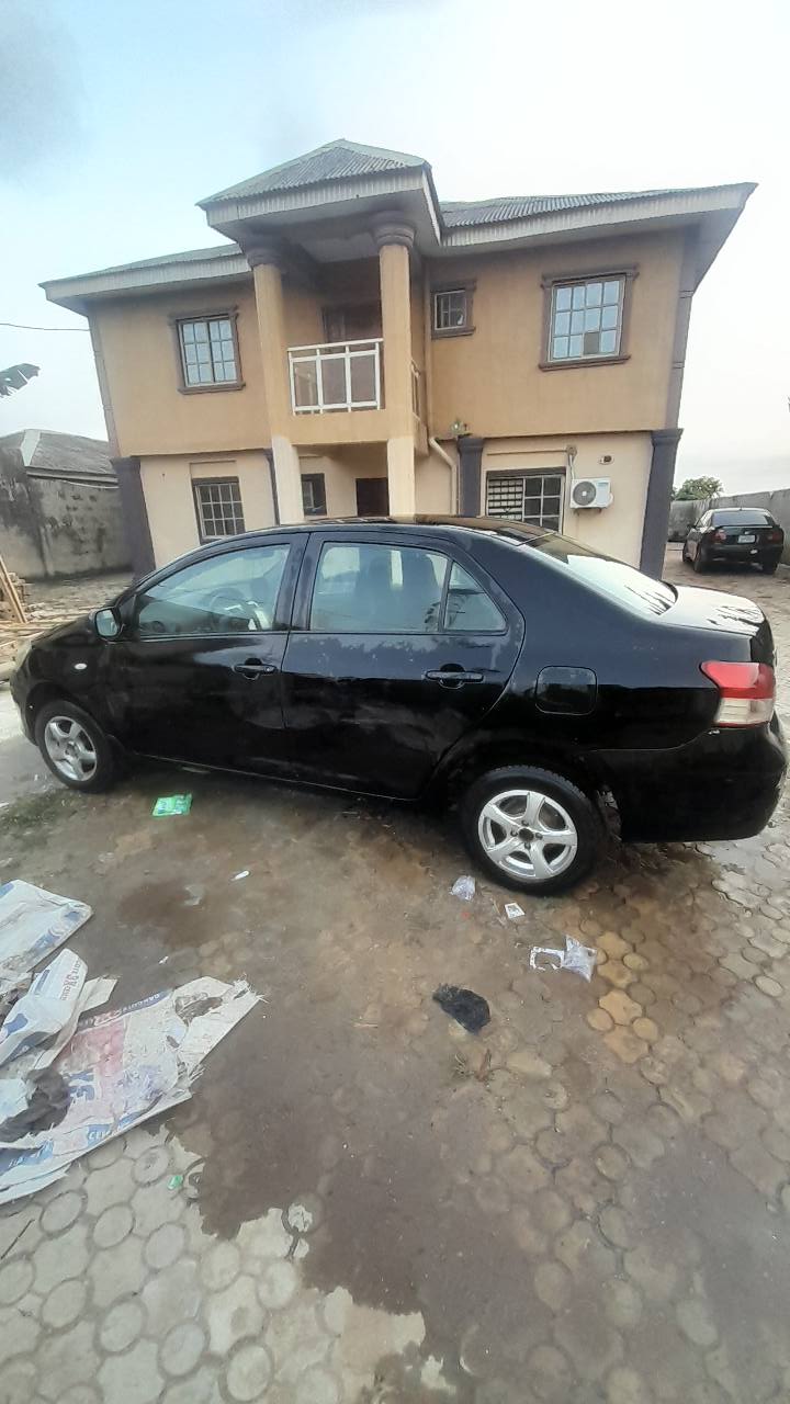 A picture of Toyota yaris 2009