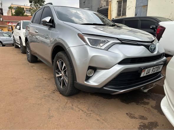 A picture of Rav 4 2016 model 60m 0772864632