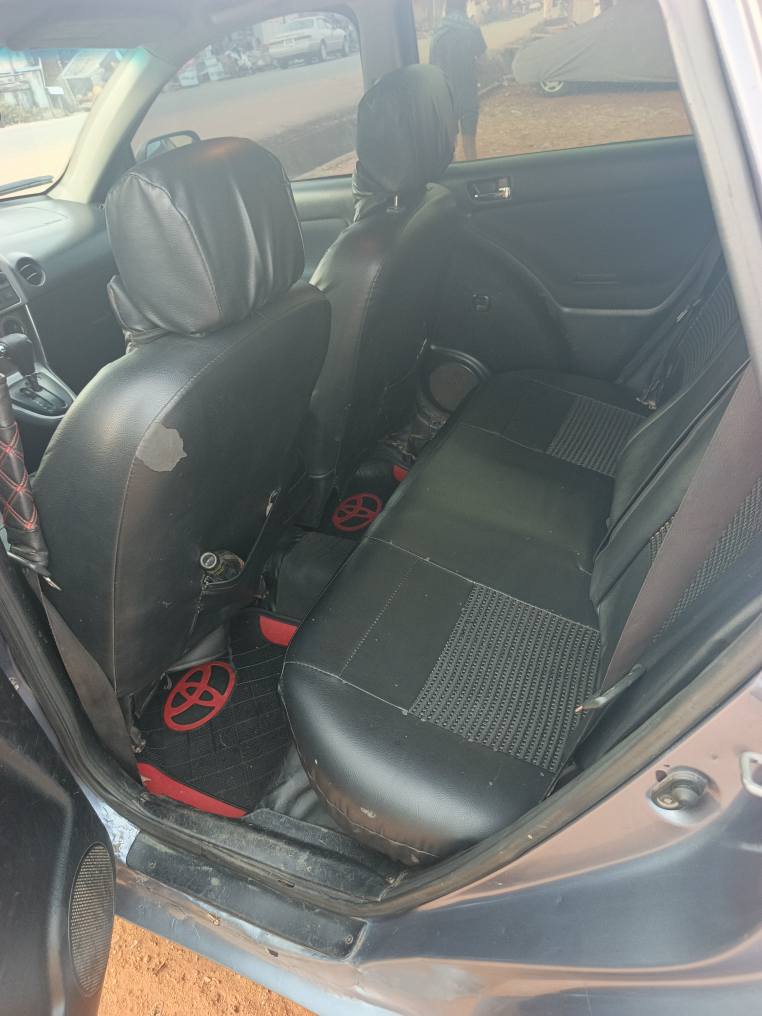 A picture of Clean used 2006 Toyota matrix