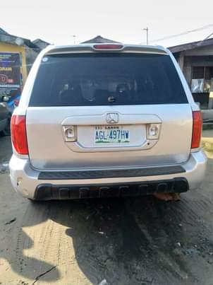 A picture of 2003 Honda Pilot